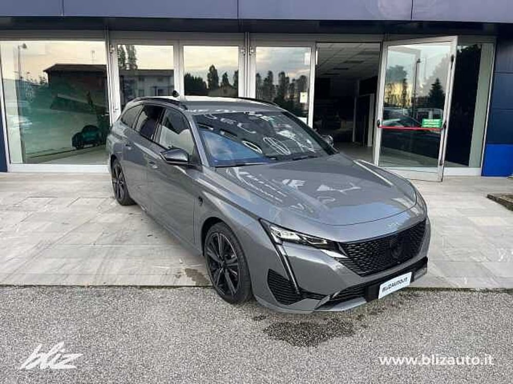 Peugeot 308 SW nuova a Udine (3)