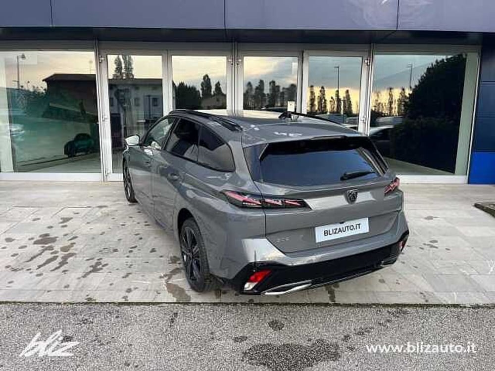 Peugeot 308 SW nuova a Udine (5)