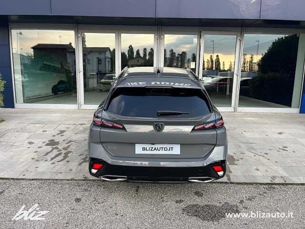 Peugeot 308 SW nuova a Udine (6)