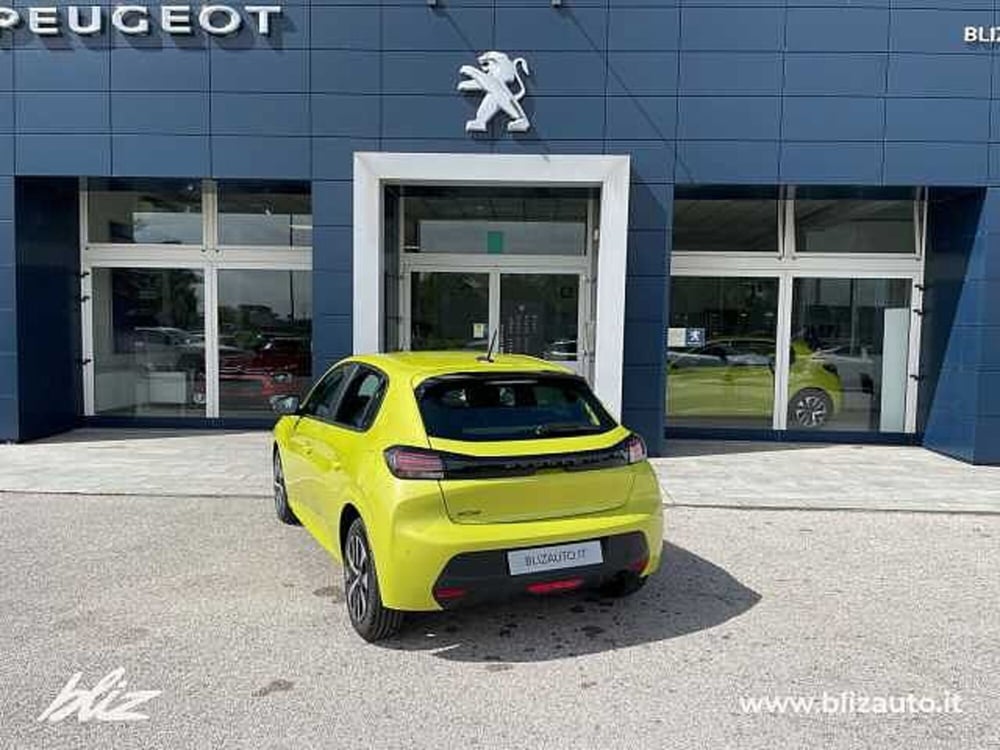Peugeot 208 nuova a Udine (5)