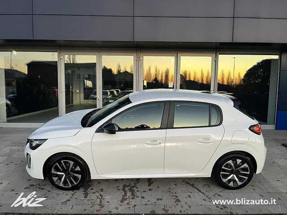 Peugeot 208 nuova a Udine (5)