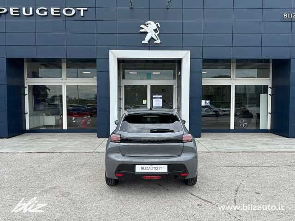 Peugeot 208 nuova a Udine (5)