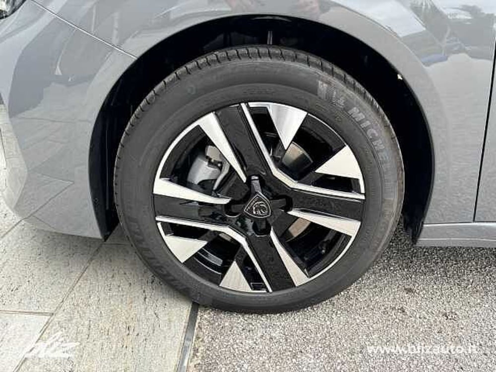 Peugeot 208 nuova a Udine (8)
