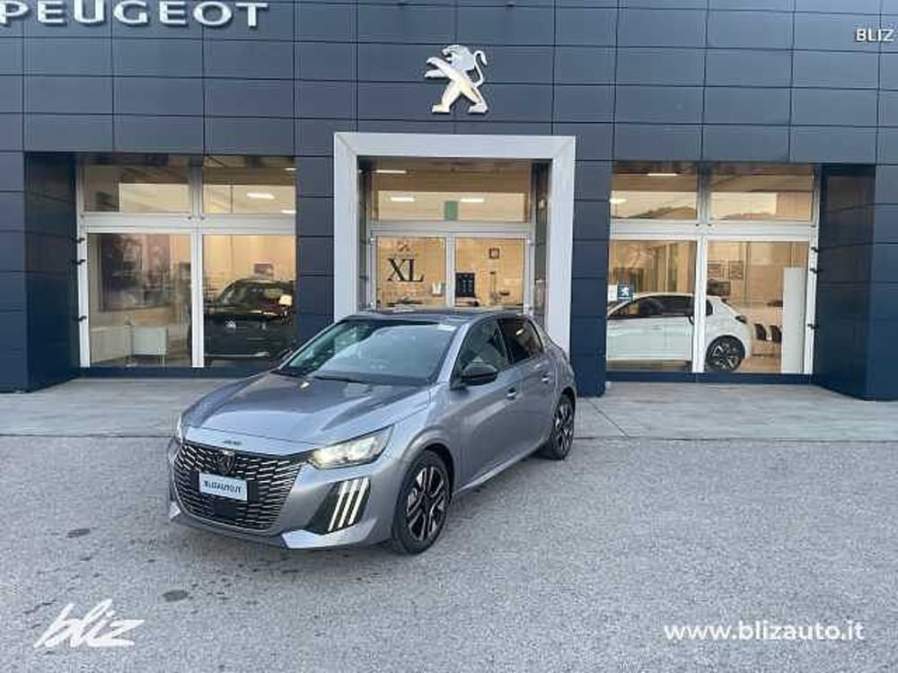 Peugeot 208 nuova a Udine