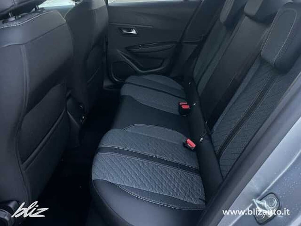 Peugeot 208 nuova a Udine (10)
