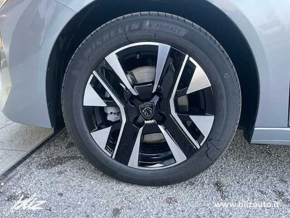 Peugeot 208 nuova a Udine (5)