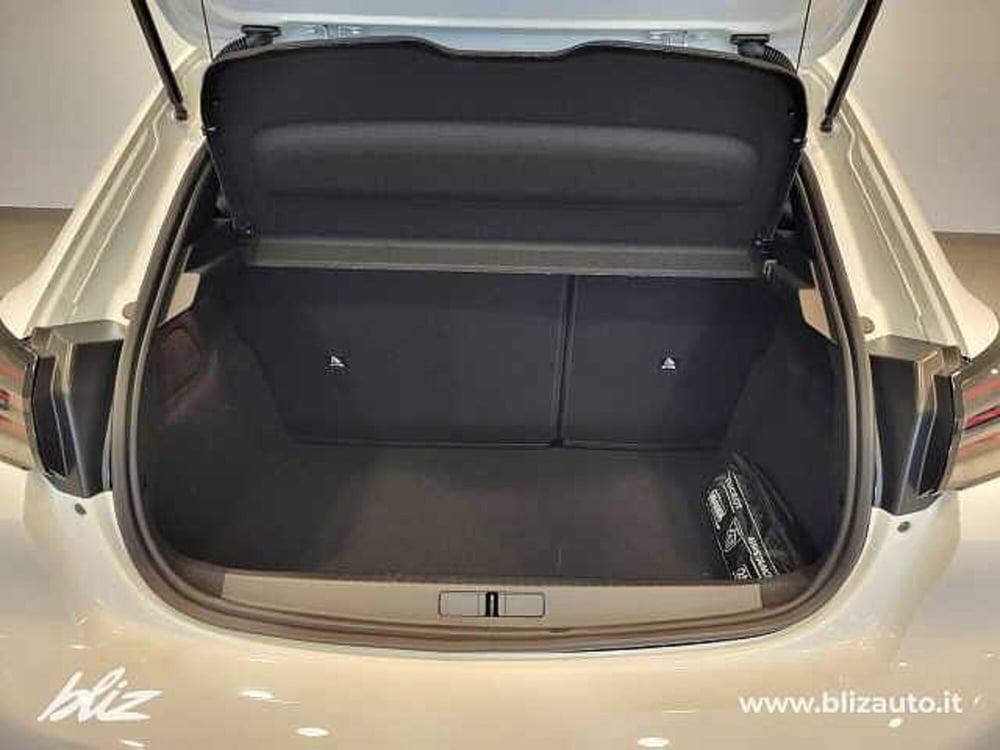 Peugeot 208 nuova a Udine (13)