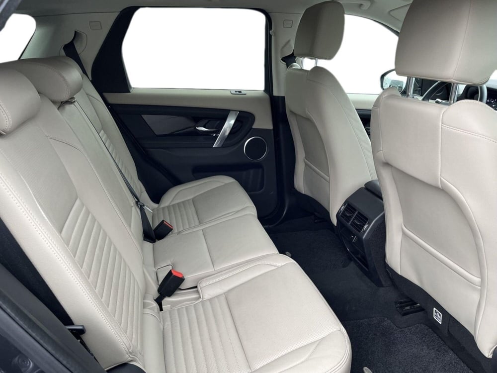 Land Rover Discovery Sport usata a Catania (5)