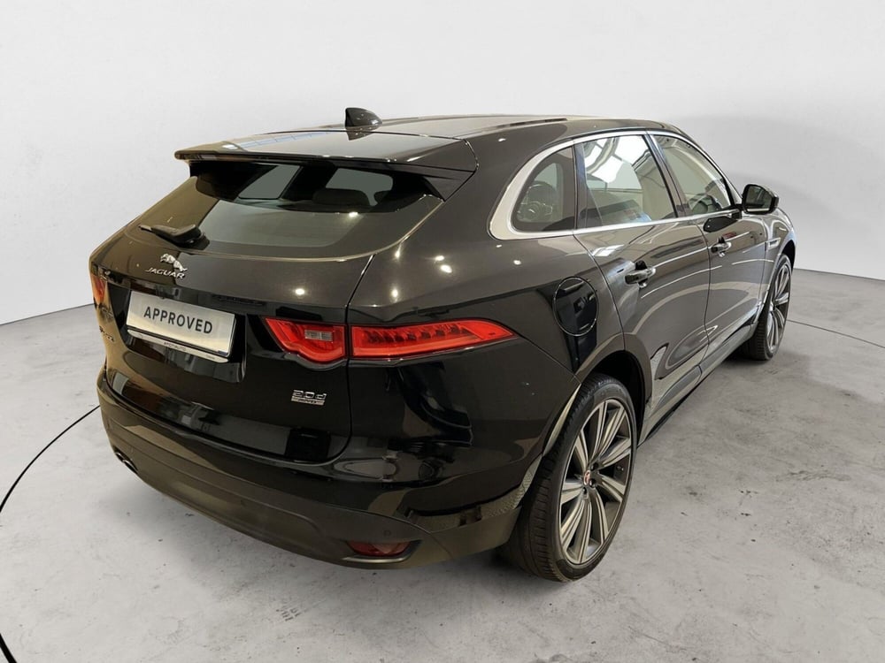 Jaguar F-Pace usata a Catania (2)