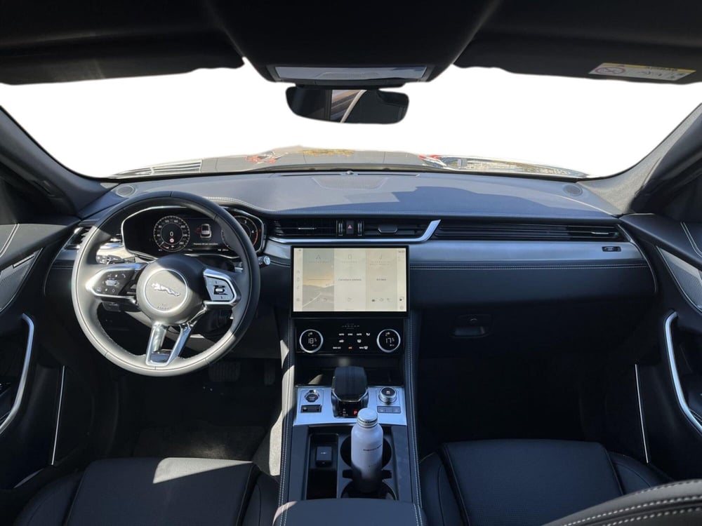 Jaguar F-Pace nuova a Catania (4)