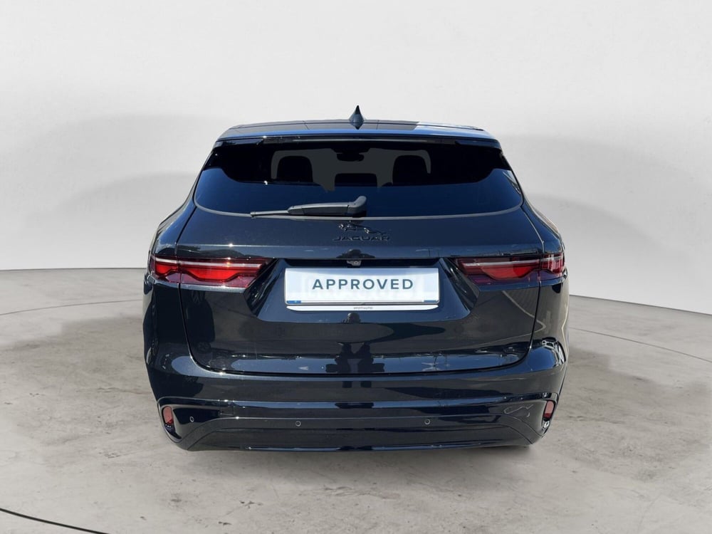 Jaguar F-Pace nuova a Catania (7)