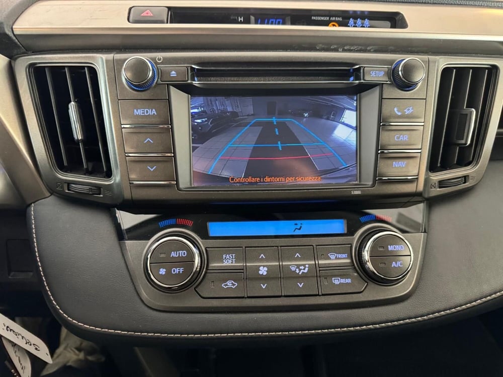Toyota Rav4 usata a Modena (11)