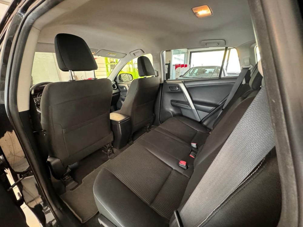 Toyota Rav4 usata a Modena (16)