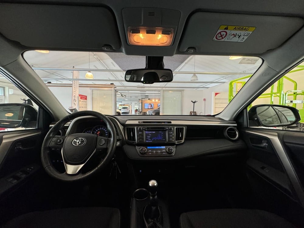 Toyota Rav4 usata a Modena (18)