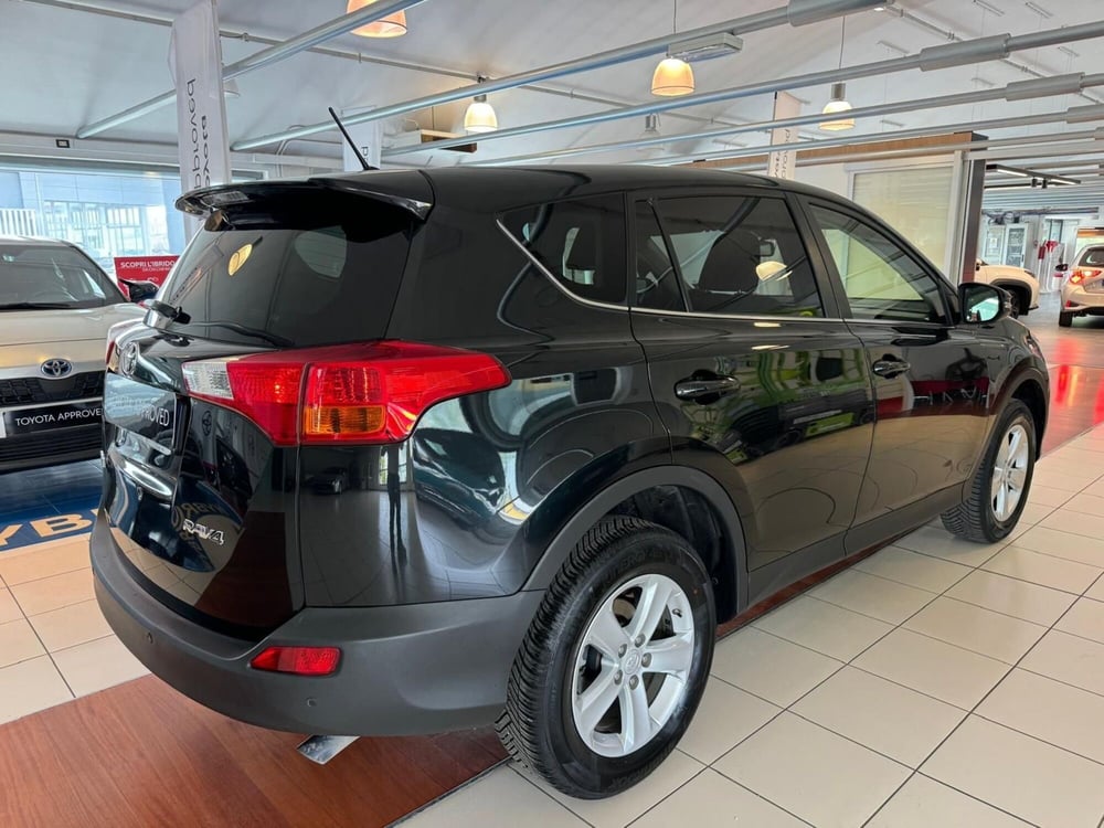 Toyota Rav4 usata a Modena (6)