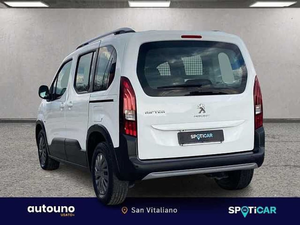 Peugeot Rifter usata a Napoli (3)