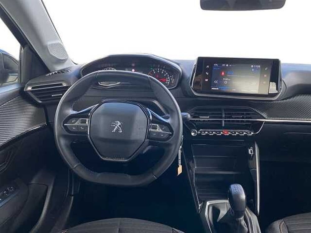 Peugeot 208 usata a Napoli (15)
