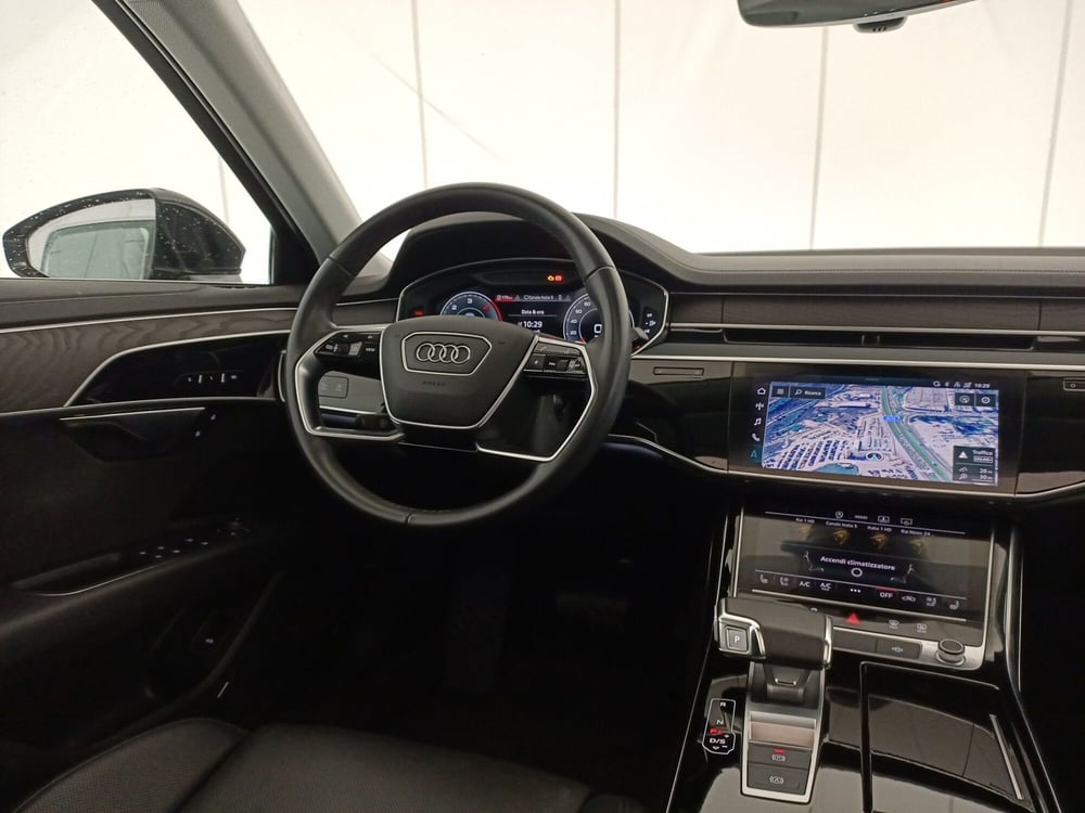 Audi A8 usata a Lecce (10)