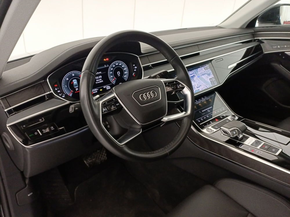 Audi A8 usata a Lecce (5)