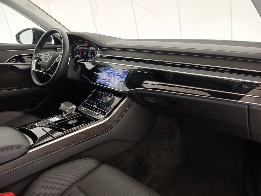 Audi A8 usata a Lecce (7)