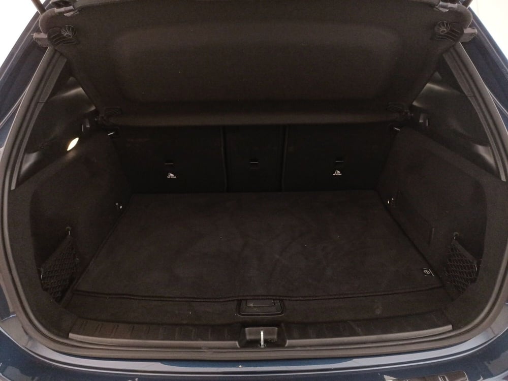 Mercedes-Benz GLA SUV usata a Bari (14)