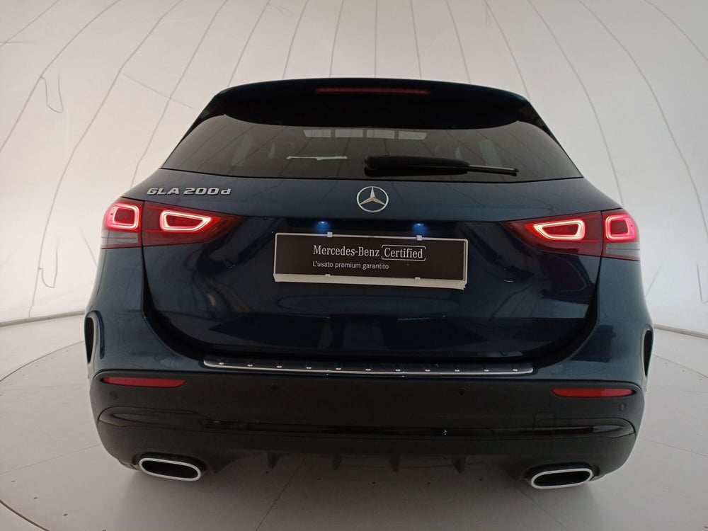 Mercedes-Benz GLA SUV usata a Bari (16)