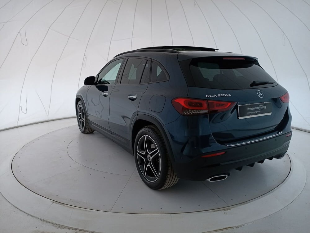 Mercedes-Benz GLA SUV usata a Bari (4)