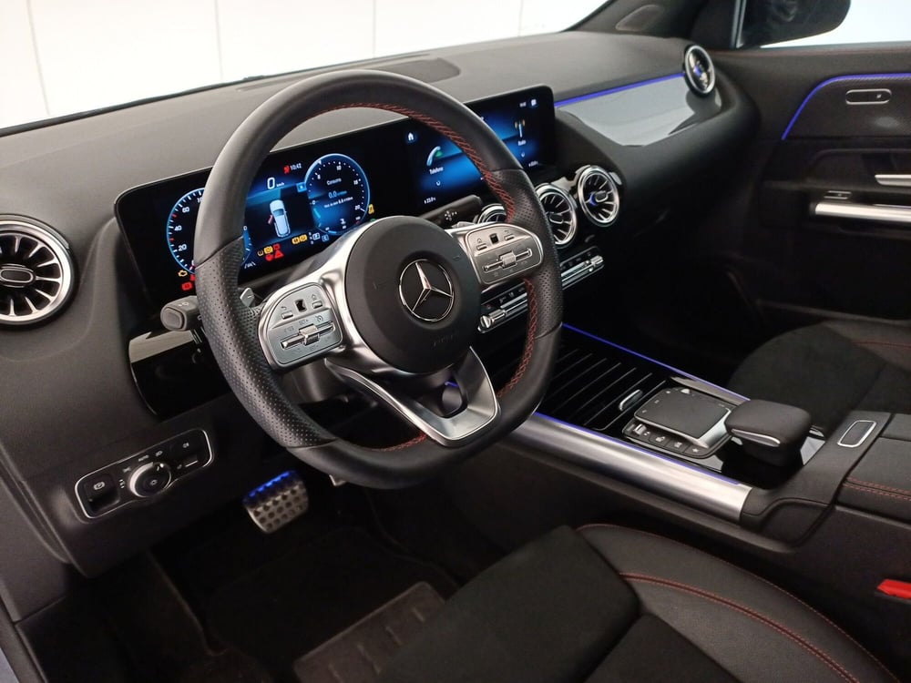 Mercedes-Benz GLA SUV usata a Bari (5)