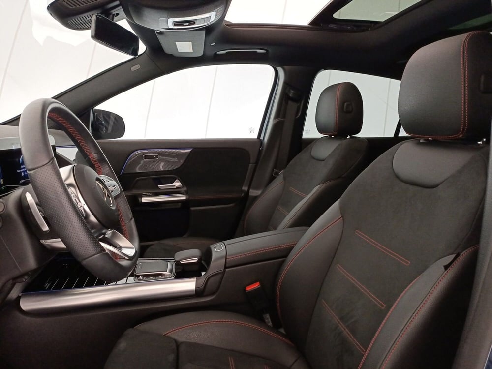 Mercedes-Benz GLA SUV usata a Bari (6)