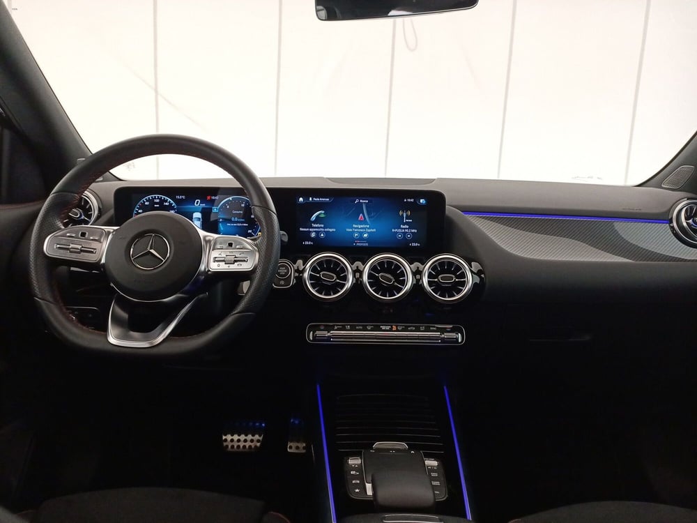 Mercedes-Benz GLA SUV usata a Bari (9)