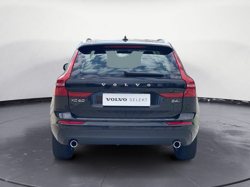 Volvo XC60 usata a Como (6)