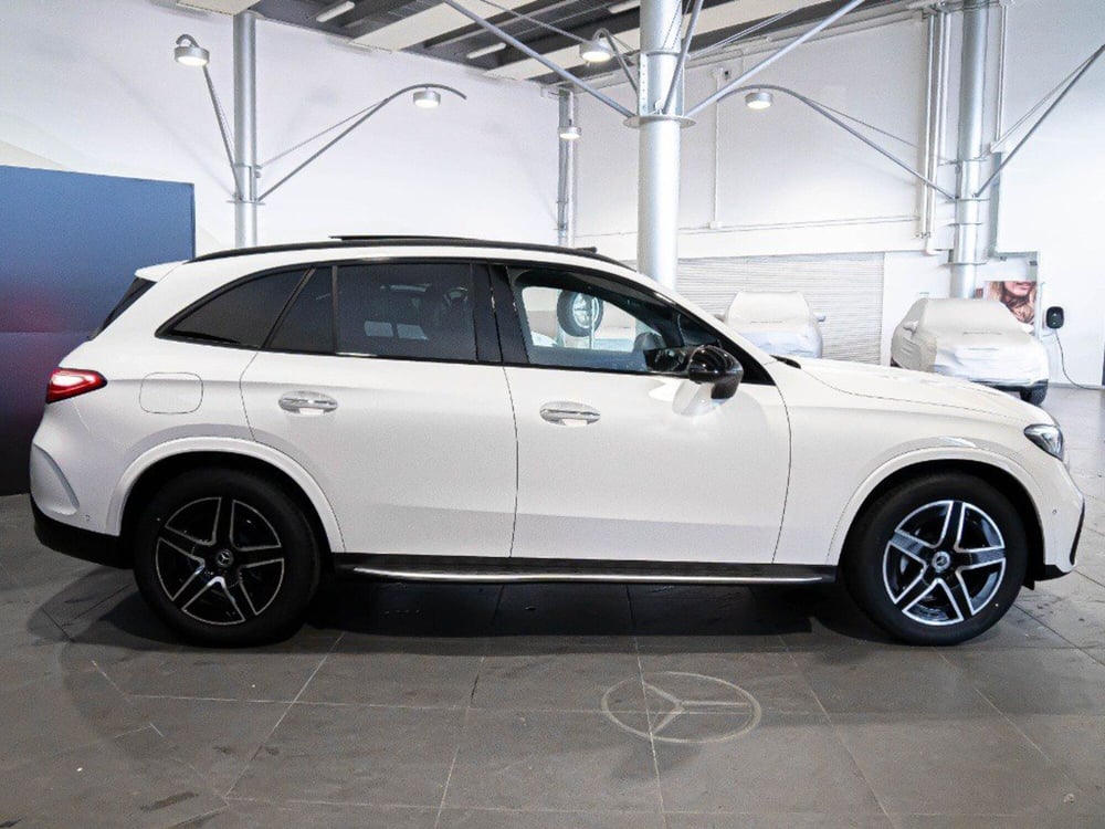 Mercedes-Benz GLC SUV nuova a Rimini (11)