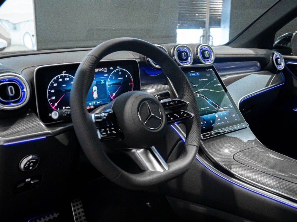 Mercedes-Benz GLC SUV nuova a Rimini (16)