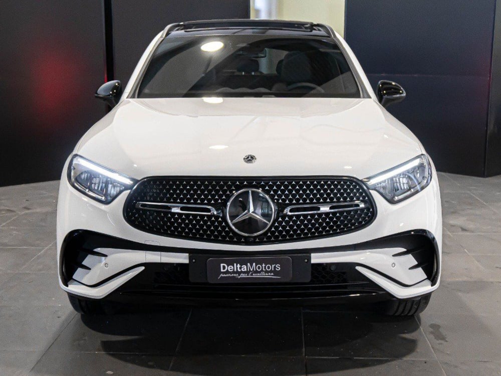 Mercedes-Benz GLC SUV nuova a Rimini (2)