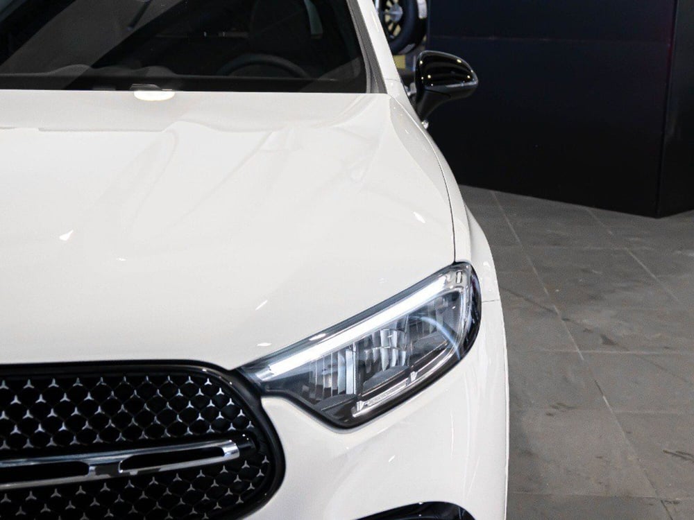 Mercedes-Benz GLC SUV nuova a Rimini (3)