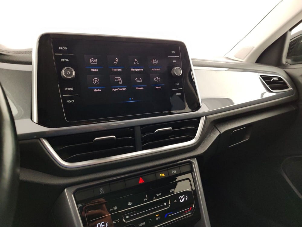 Volkswagen T-Roc usata a Massa-Carrara (15)