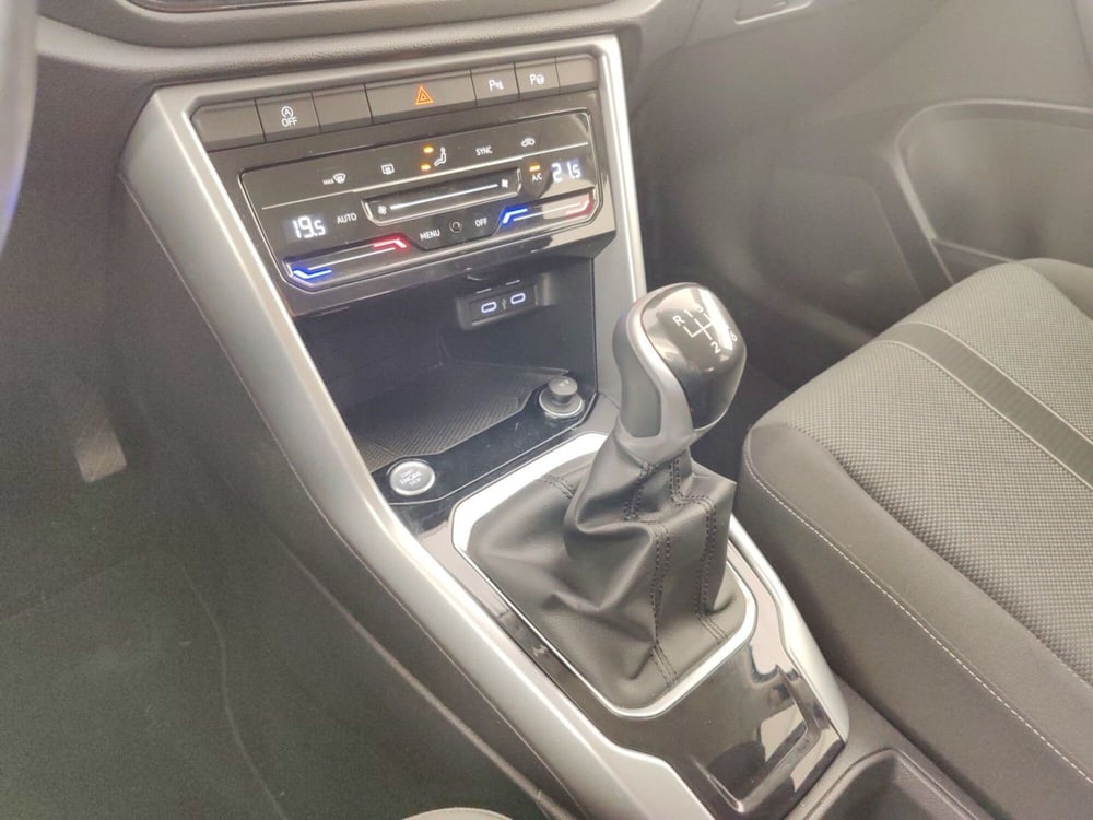 Volkswagen T-Roc usata a Massa-Carrara (11)