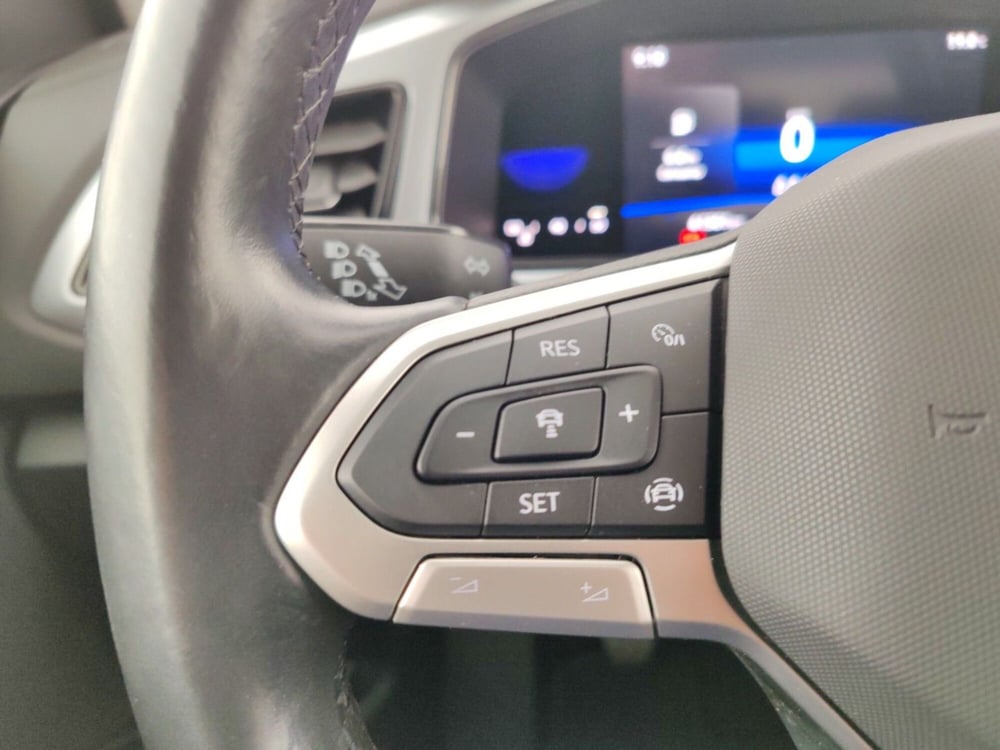 Volkswagen T-Roc usata a Massa-Carrara (14)