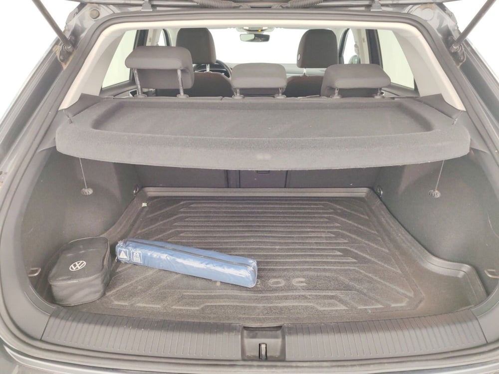 Volkswagen T-Roc usata a Massa-Carrara (16)