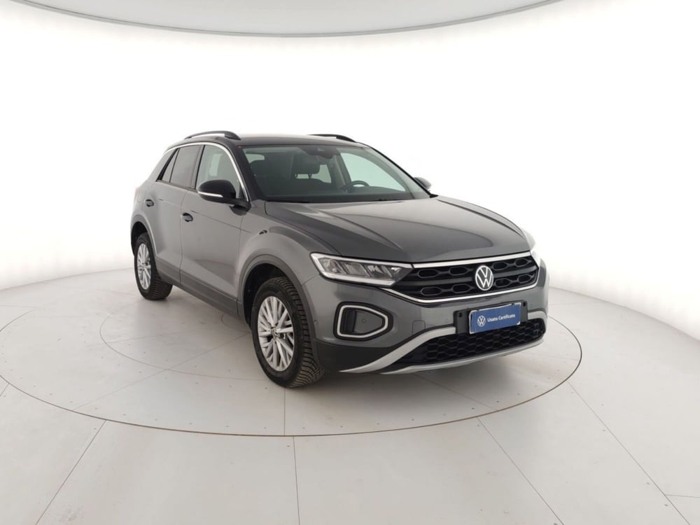 Volkswagen T-Roc usata a Massa-Carrara (4)
