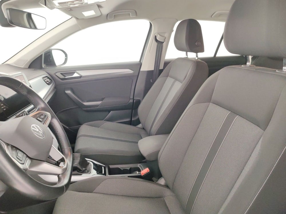 Volkswagen T-Roc usata a Massa-Carrara (9)