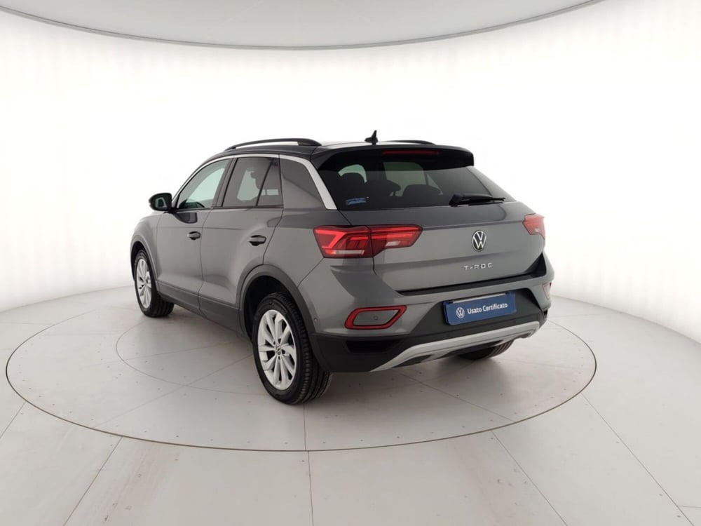 Volkswagen T-Roc usata a Massa-Carrara (2)
