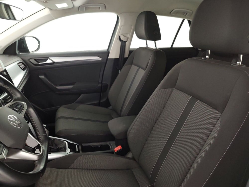Volkswagen T-Roc usata a Massa-Carrara (9)