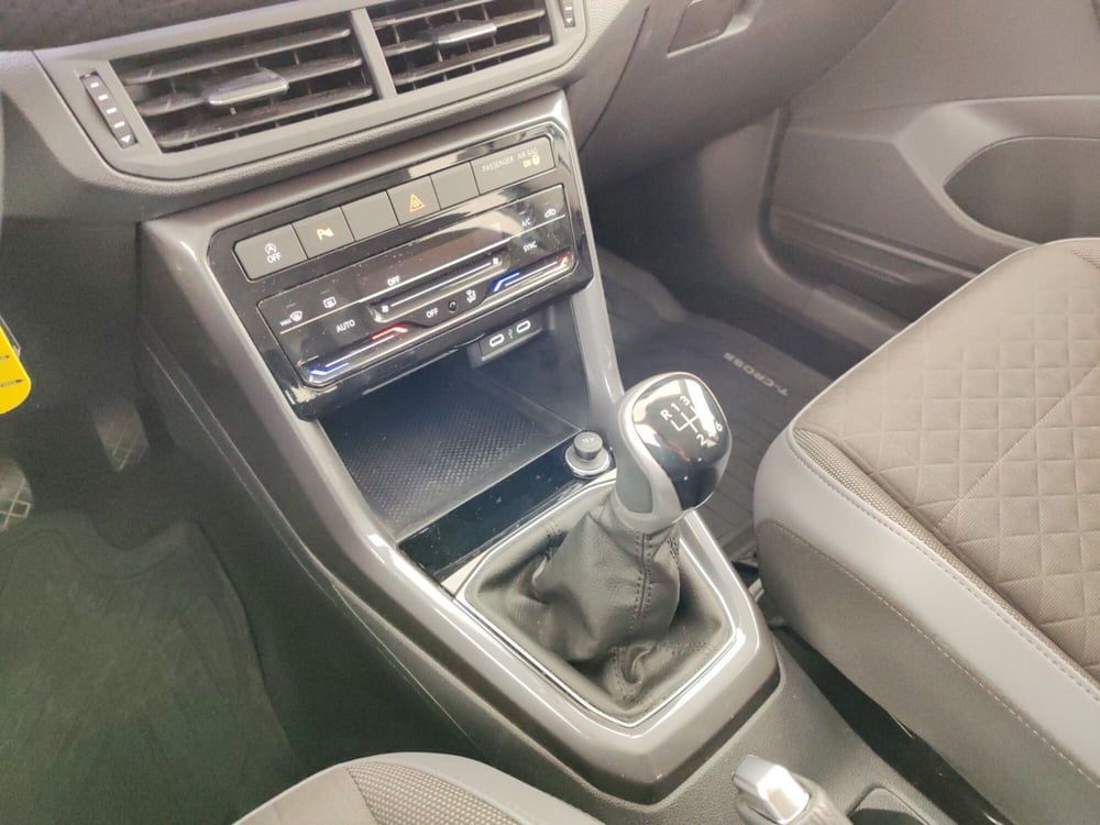 Volkswagen T-Cross usata a Massa-Carrara (10)