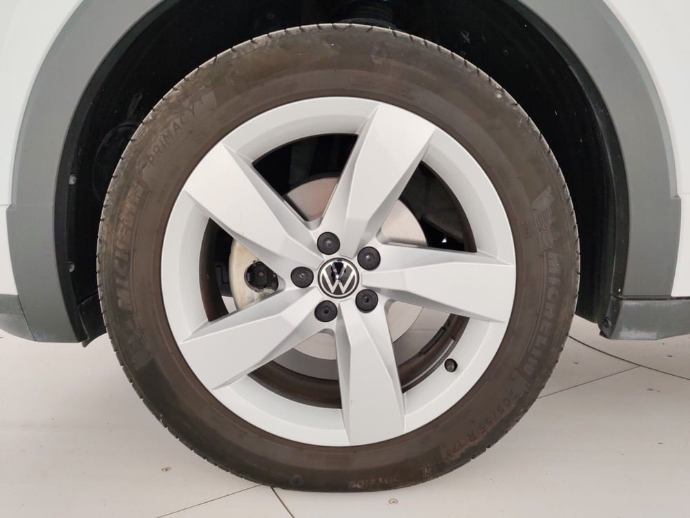Volkswagen T-Cross usata a Massa-Carrara (5)