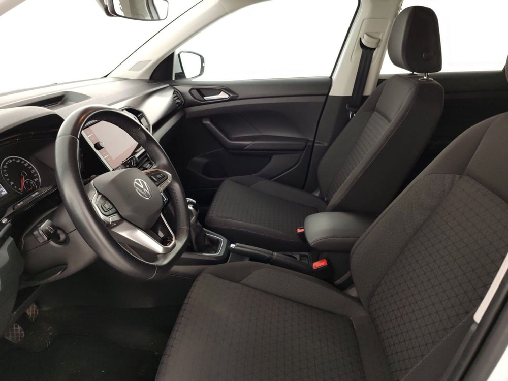 Volkswagen T-Cross usata a Massa-Carrara (7)