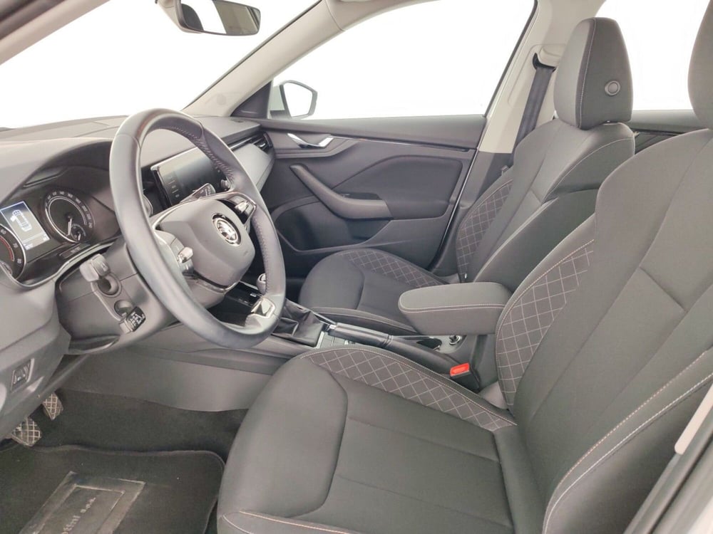 Skoda Kamiq usata a Massa-Carrara (6)