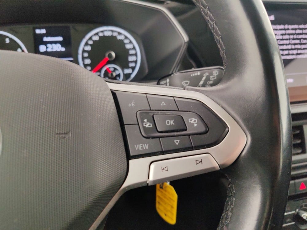 Volkswagen T-Cross usata a Massa-Carrara (12)