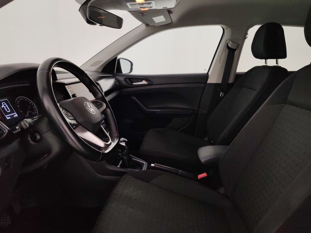 Volkswagen T-Cross usata a Massa-Carrara (7)