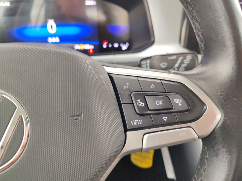 Volkswagen T-Roc usata a Massa-Carrara (13)